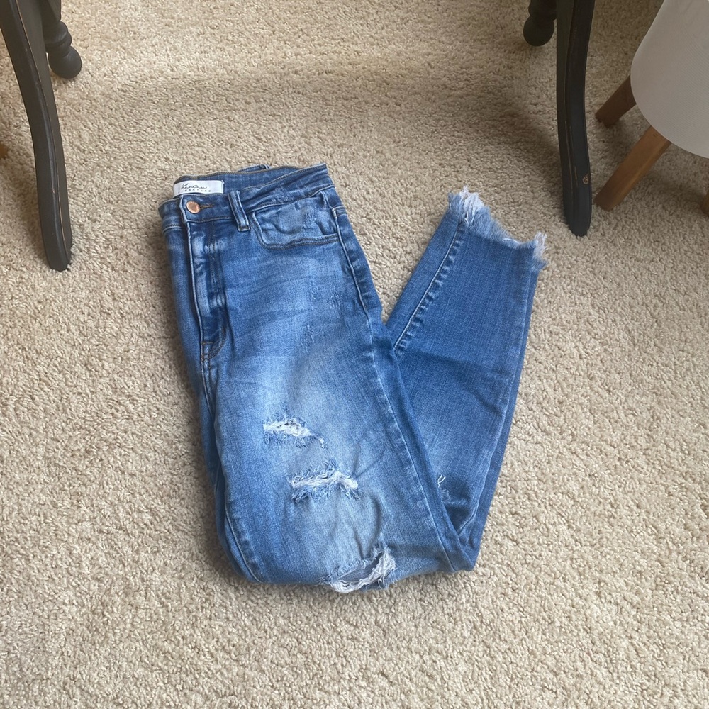 KanCan Signature Light Blue Distressed Ankle Jeans